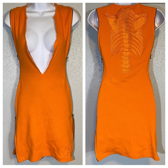 Tordrobes Bold Orange Bodycon Plunge Mini Dress with side - Picture 12 of 14